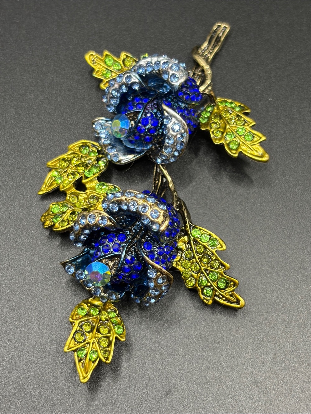 Bejeweled Crystal Rhinestone Blue Rose Floral Statement Brooch Pin Jewelry